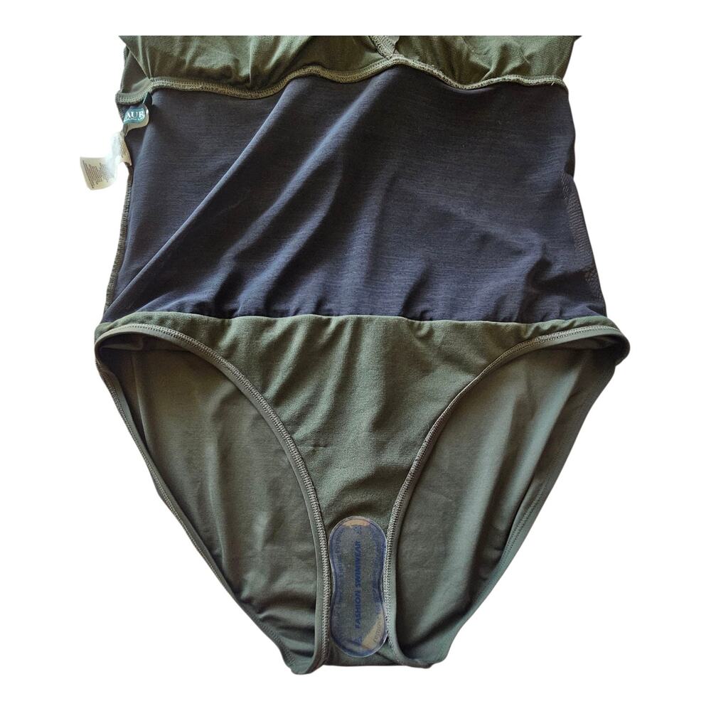 LAUREN RALPH LAUREN Women's 16 Ruffle Surplice Swimsuit 1 Piece Olive Ruched - Picture 8 of 8